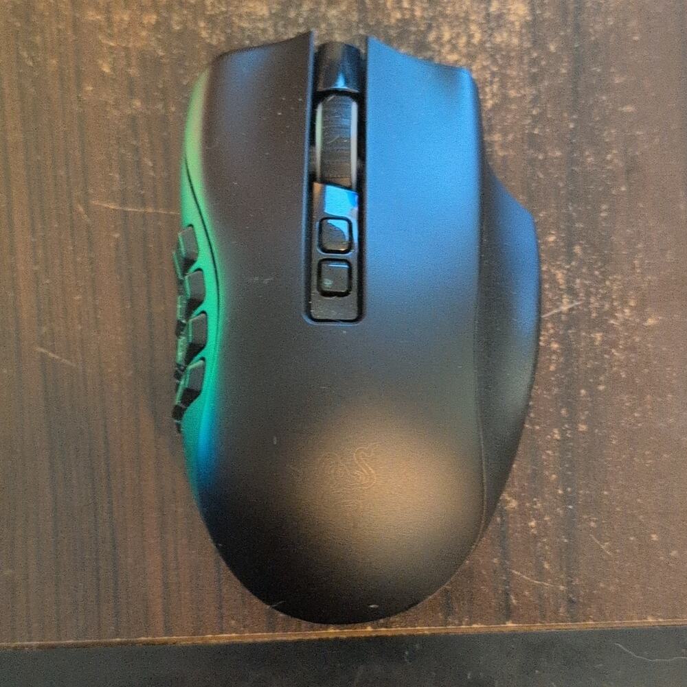 Razer Naga Pro Wireless/Bluetooth Optical Gaming Mouse 20K DPI 20-Button Black